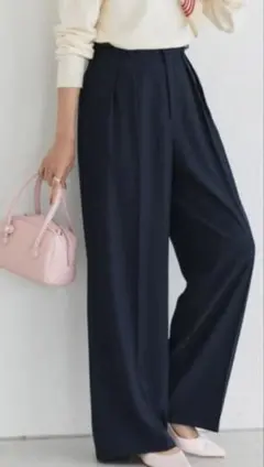 ワイドパンツ　スラックス　タック　ネイビー　Ｌサイズ