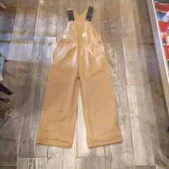 Carhartt ベージュ オーバーオールです。