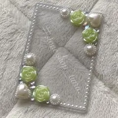 B8【薔薇＊ハート＊ビジュー＊パール】硬質ケース♡デコ♡グリーン・ホワイト系