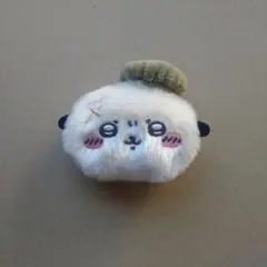 【匿名配送】 ちいかわ 東京みやげ 東京駅 おかおぬいぐるみバッジ ラッコ