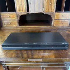 Item thumbnail for item c410ae7d-39a6-4f38-812c-67f23c1f4db1