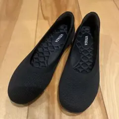美品】 VIVAIA VERONICA フラットパンプス ブラック 23 - メルカリ