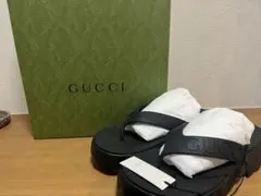 新品未使用 GUCCI ラバートングサンダル ブラック 36 24cm 箱付きのサムネイル