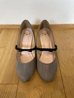 SAVOYシルバー パンプス　結婚式　23cmのサムネイル