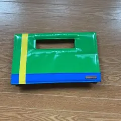 クラッチバッグ