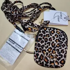 携帯ストラップポーチ付き （ヒョウ柄）最終価格