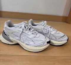 PUMAプーマ　emmi PUMA　ヴェロファシス 未使用品　23.5cm