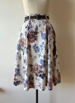 美品LAISSE PASSE フラワープリント フレアスカート ベルト付き36