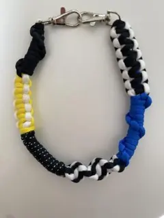スマホストラップ　ハンドストラップ　パラコード　ハンドメイド