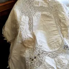 白糸手刺繍　葡萄モチーフ　クロッシェレース繋ぎ　大判Vintageレースカーテン 白糸手刺繍 葡萄モチーフ クロッシェレース繋ぎ 大判Vintageレース
