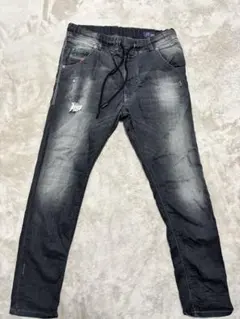 破洞處理 深灰色 修身長褲