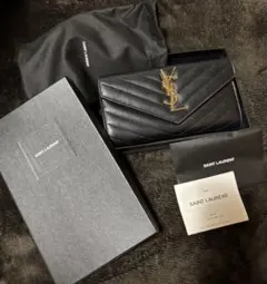 極美品 SAINT LAURENT *wallet* <No.1306> - メルカリ
