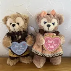 ダッフィー　シェリーメイ　ねいぐるみバッジ　バレンタイン