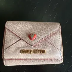 もっちー様✨ミュウミュウ ラムールコレクション 二つ折り財布 ハート ドット もっちー様✨ミュウミュウ ラムールコレクション 二つ折り財布 ハート