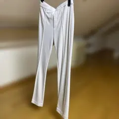 UNIQLO ホワイト スリムフィットパンツ Sサイズ