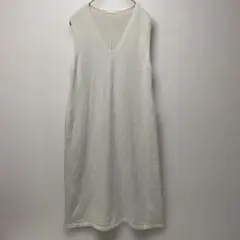 m*♡様 GU ノースリーブ Vネック ニットワンピース