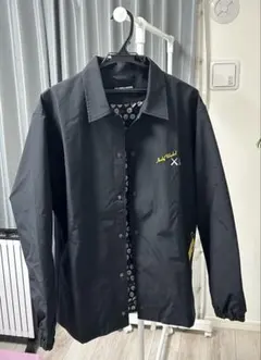 kaws ナイロンジャケット