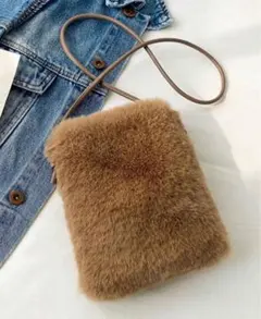 【新品】【大人気☆】ファーバック　斜めがけ　ショルダーバックお洒落 冬