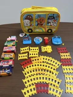 アンパンマンキャラレール　ミニ電車セット