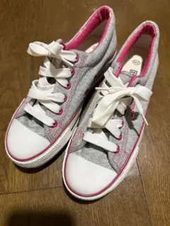 【新品未使用】RENBEN レディーススニーカー グレー×ピンク 23.5cm