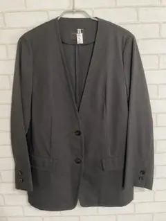 美品 定価3.5万円❤️トゥモローランド ノーカラージャケット⭐️送料無料