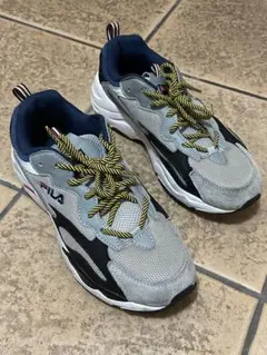 FILA スポーティー 厚底スニーカー グレー