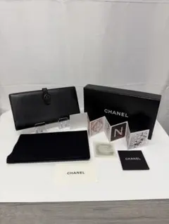 シャネル CHANEL ココボタン Wホック長財布 ブラックxゴールド レザー