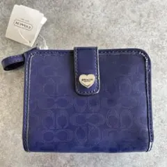 【未使用品】COACH ネイビー 二つ折り財布　ジップ付き