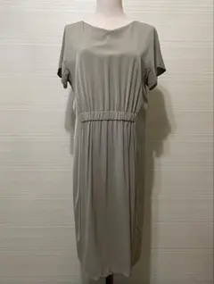 自由区 ワンピース グレージュ サイズ40 Lサイズ②のサムネイル