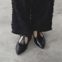 ダイヤTストラップフラットパンプスのサムネイル
