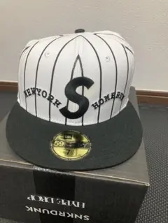 2025年最新】supremeキャップ白の人気アイテム - メルカリ