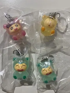 クレヨンしんちゃんめじるしアクセサリー　みんなでくまパジャマ　マサオ ネネ ボー