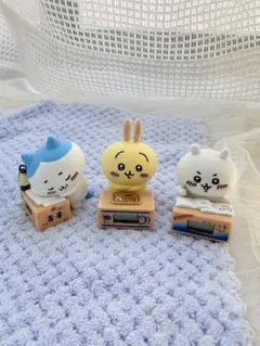 ガチャガチャちいかわ いっしょにがんばろ！ダンボールウォッチ 3体セット