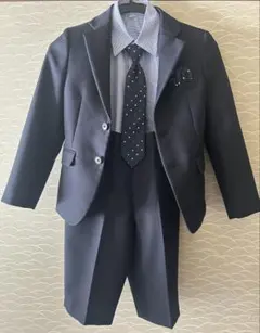 男の子フォーマルスーツ130㎝　紺