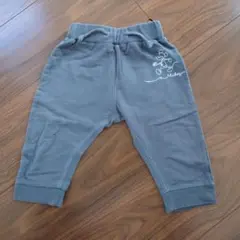 ミッキー刺繍グレーのパンツ