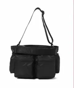 NOMADISノマディス BASQUE ショルダーバッグ　トートバッグのサムネイル