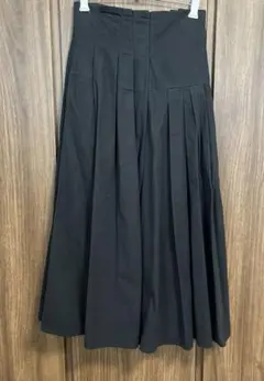 ミラオーウェン　ロングスカート 黒　ブラック