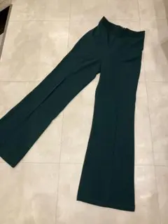 SHEIN ダークグリーン フレアパンツ S