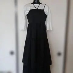 JUNOAH ブラックキャミワンピース 長袖ティアード