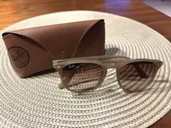 【イタリア製】レイバン サングラス