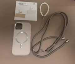 3COINS iPhone 15用アイボリーケースとストラップセット