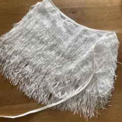 新品未使用品　ヒップスカーフ　白 ホワイト　フリンジが軽やかで可愛い