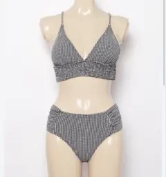 U新品★アングリッド水着★ 水着　レディースのサムネイル