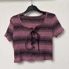 ピンクと黒のストライプ クロップドTシャツのサムネイル