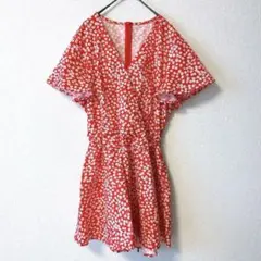 赤 花柄 オールインワン ロンパース ショートパンツ　フレア袖 夏 レディース