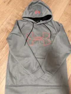 UNDER ARMOUR パーカー