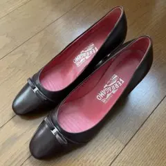 Salvatore Ferragamo パンプス ダークブラウン　UK7のサムネイル