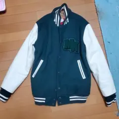 レザー スタジャン