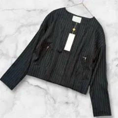 【新品】カプリシュレマージュ ストライプ ノーカラージャケット ネイビーのサムネイル