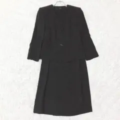 ワンピーススーツ　セットアップ　ノーカラージャケット　プリーツ　フォーマル　M